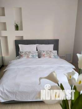 1-к квартира, посуточно, 38м2, 5/5 этаж