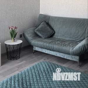 1-к квартира, посуточно, 43м2, 6/9 этаж