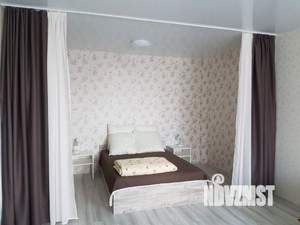 1-к квартира, посуточно, 50м2, 1/1 этаж