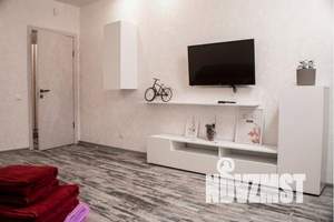 1-к квартира, посуточно, 40м2, 1/6 этаж