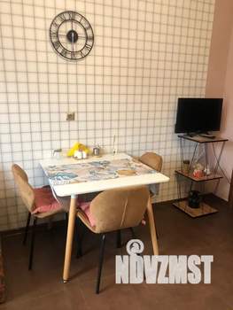 1-к квартира, посуточно, 40м2, 1/9 этаж