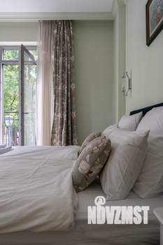 2-к квартира, посуточно, 80м2, 1/4 этаж