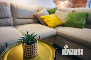 1-к квартира, посуточно, 55м2, 1/1 этаж