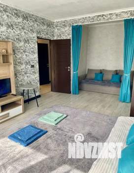 1-к квартира, посуточно, 42м2, 1/9 этаж