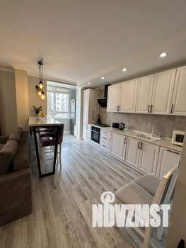 1-к квартира, посуточно, 37м2, 4/7 этаж