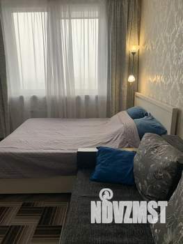 1-к квартира, посуточно, 42м2, 9/10 этаж