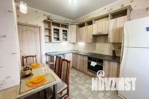 1-к квартира, посуточно, 42м2, 6/15 этаж