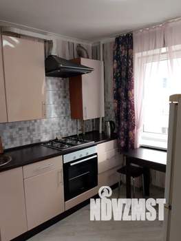 1-к квартира, посуточно, 35м2, 3/5 этаж