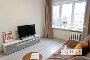 2-к квартира, посуточно, 60м2, 1/1 этаж