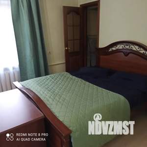 1-к квартира, посуточно, 33м2, 4/4 этаж