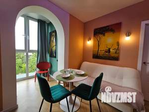 1-к квартира, посуточно, 38м2, 6/8 этаж