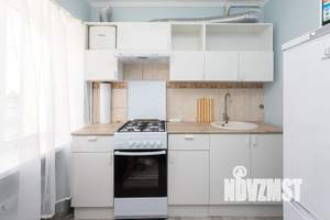 2-к квартира, посуточно, 49м2, 2/4 этаж