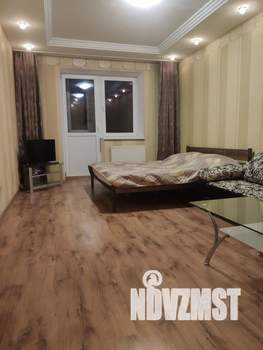 1-к квартира, посуточно, 42м2, 1/1 этаж