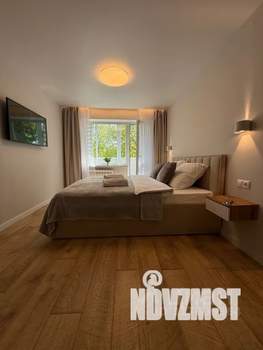 1-к квартира, посуточно, 33м2, 3/5 этаж