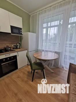 1-к квартира, посуточно, 38м2, 2/16 этаж