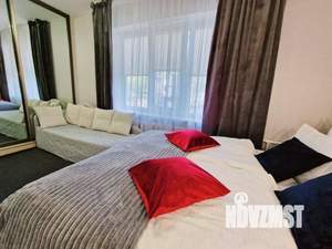 1-к квартира, посуточно, 46м2, 1/1 этаж