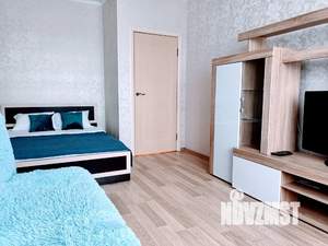1-к квартира, посуточно, 41м2, 6/9 этаж
