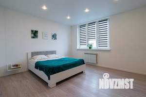 1-к квартира, посуточно, 43м2, 6/9 этаж