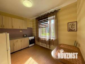 1-к квартира, посуточно, 37м2, 1/9 этаж