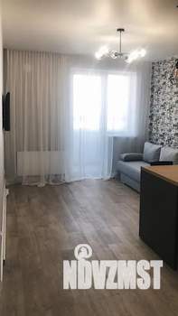 1-к квартира, посуточно, 42м2, 9/10 этаж