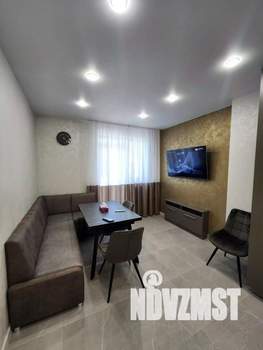 1-к квартира, посуточно, 42м2, 1/1 этаж