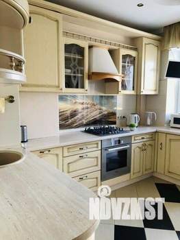 2-к квартира, посуточно, 62м2, 1/1 этаж