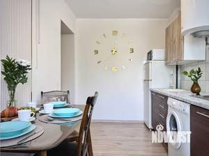 1-к квартира, посуточно, 38м2, 3/6 этаж