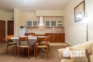 2-к квартира, посуточно, 140м2, 1/1 этаж