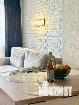 1-к квартира, посуточно, 43м2, 4/10 этаж