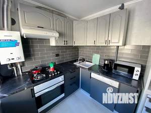 2-к квартира, посуточно, 42м2, 3/5 этаж