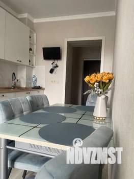 1-к квартира, посуточно, 41м2, 2/13 этаж