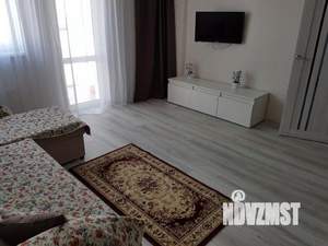 1-к квартира, посуточно, 50м2, 1/1 этаж