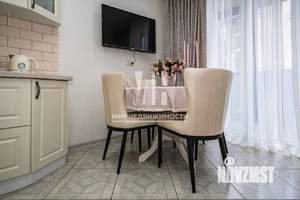 1-к квартира, посуточно, 47м2, 6/9 этаж