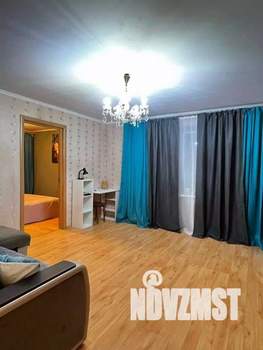 2-к квартира, посуточно, 45м2, 1/1 этаж