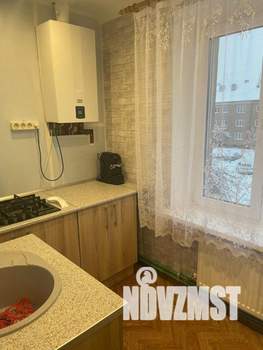 1-к квартира, на длительный срок, 33м2, 3/3 этаж