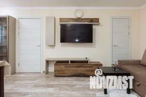 1-к квартира, посуточно, 44м2, 4/4 этаж