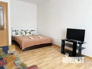 1-к квартира, посуточно, 40м2, 3/9 этаж