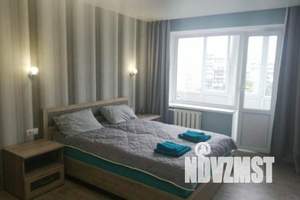 1-к квартира, посуточно, 38м2, 8/9 этаж