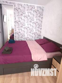 2-к квартира, посуточно, 35м2, 1/5 этаж