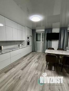 2-к квартира, на длительный срок, 65м2, 1/5 этаж