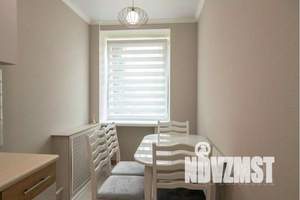 1-к квартира, посуточно, 35м2, 2/5 этаж