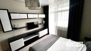 1-к квартира, посуточно, 45м2, 1/16 этаж