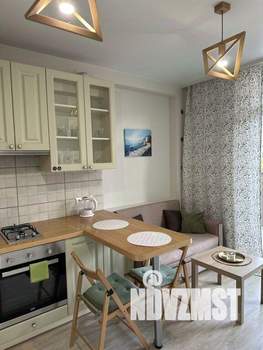 1-к квартира, посуточно, 38м2, 1/1 этаж