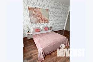 1-к квартира, посуточно, 41м2, 5/8 этаж