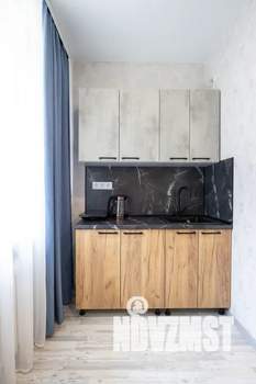 Студия квартира, посуточно, 21м2, 1/3 этаж