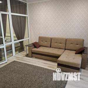 1-к квартира, посуточно, 49м2, 1/1 этаж