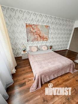 1-к квартира, посуточно, 45м2, 5/8 этаж