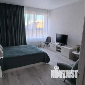 1-к квартира, посуточно, 44м2, 1/1 этаж