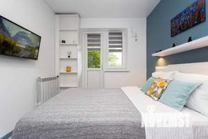 Студия квартира, посуточно, 14м2, 1/9 этаж