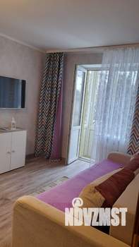 1-к квартира, посуточно, 34м2, 2/4 этаж